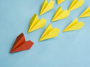 persona-financial-management-apps-targeting-customers